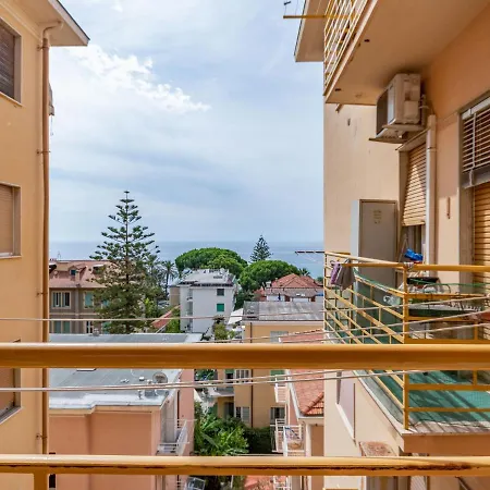 Attractive In Near Beach Apartment